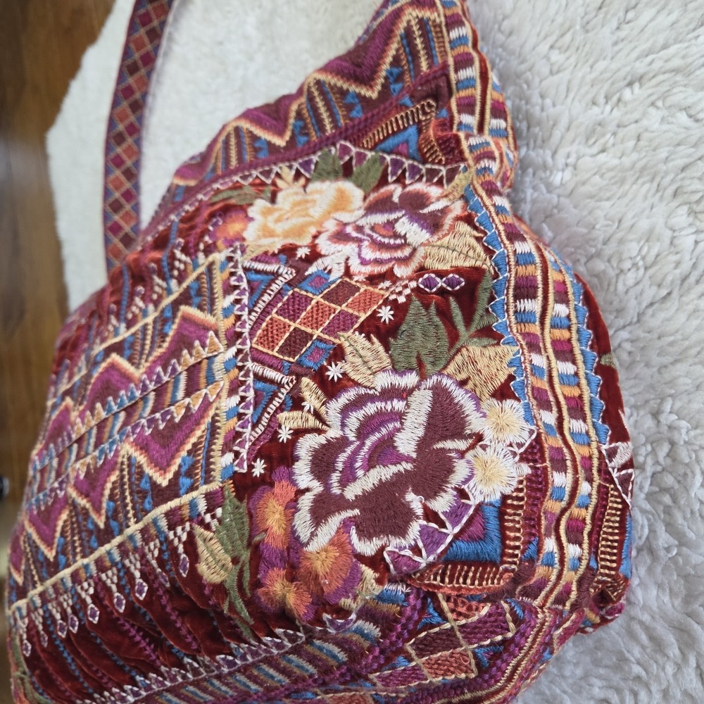 Johnny Was Othilia Embroidered Velvet Tote Bag Floral Handbag Purse Silk Rayon - Picture 4 of 11